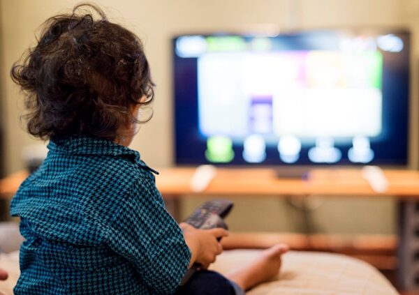 Quando vale a pena trocar as peças de TV do que comprar uma nova?